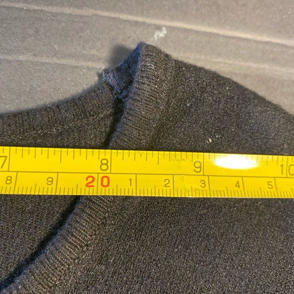 Women’s Givenchy Sweater Scoop Neck Black Bedazzled Star Sz L - Picture 8 of 9